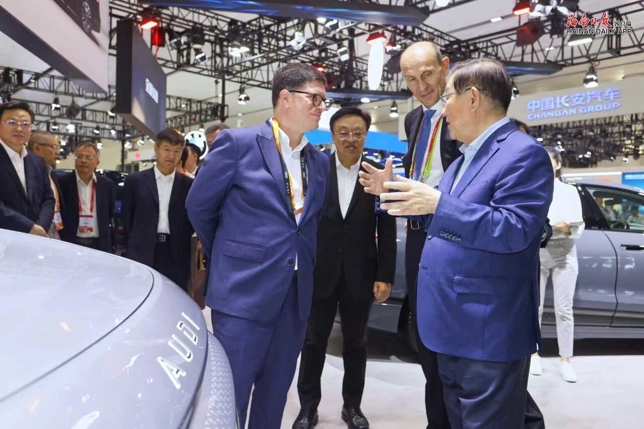 2026世界新能源汽车大会在海口开幕(图6) 2026世界新能源汽车大会在海口开幕(图6)